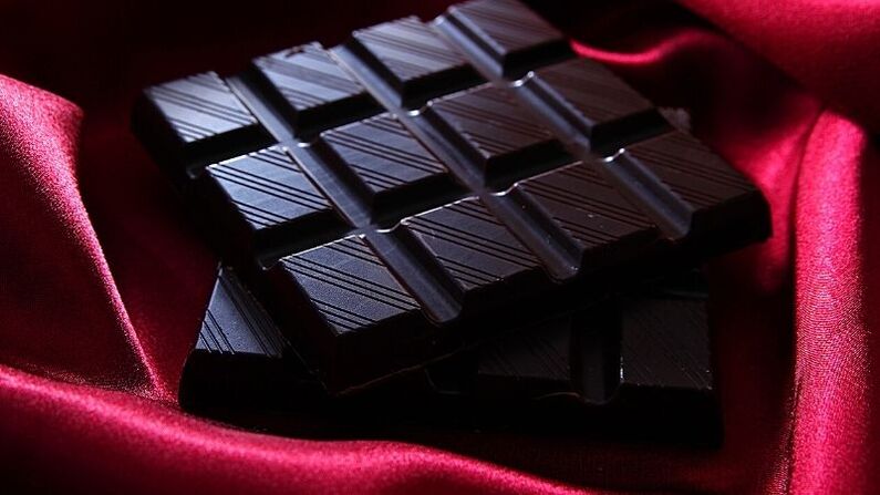 kefir diyetinde bitter çikolata